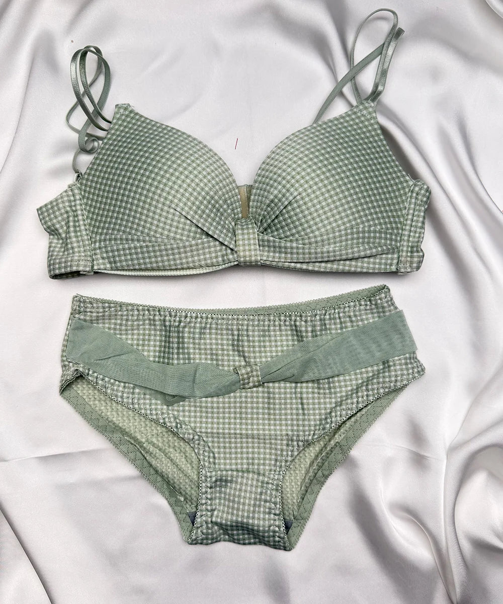 BRA SET CHECK - 666