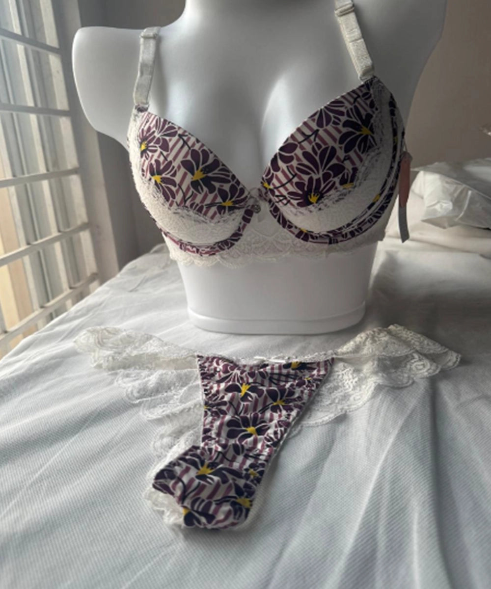 Elegant Blossom Lace Set